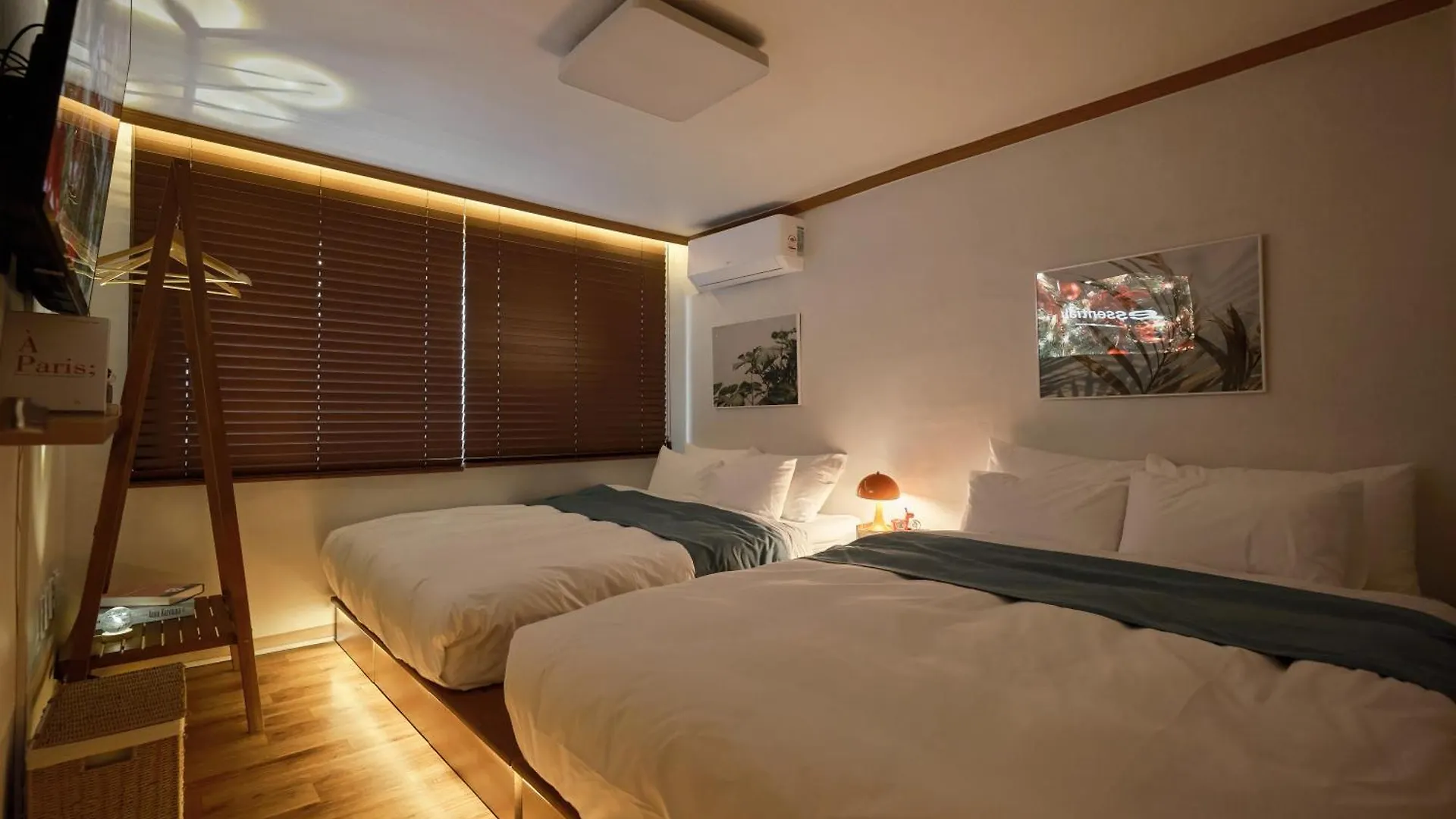 Riverest Hongdae location