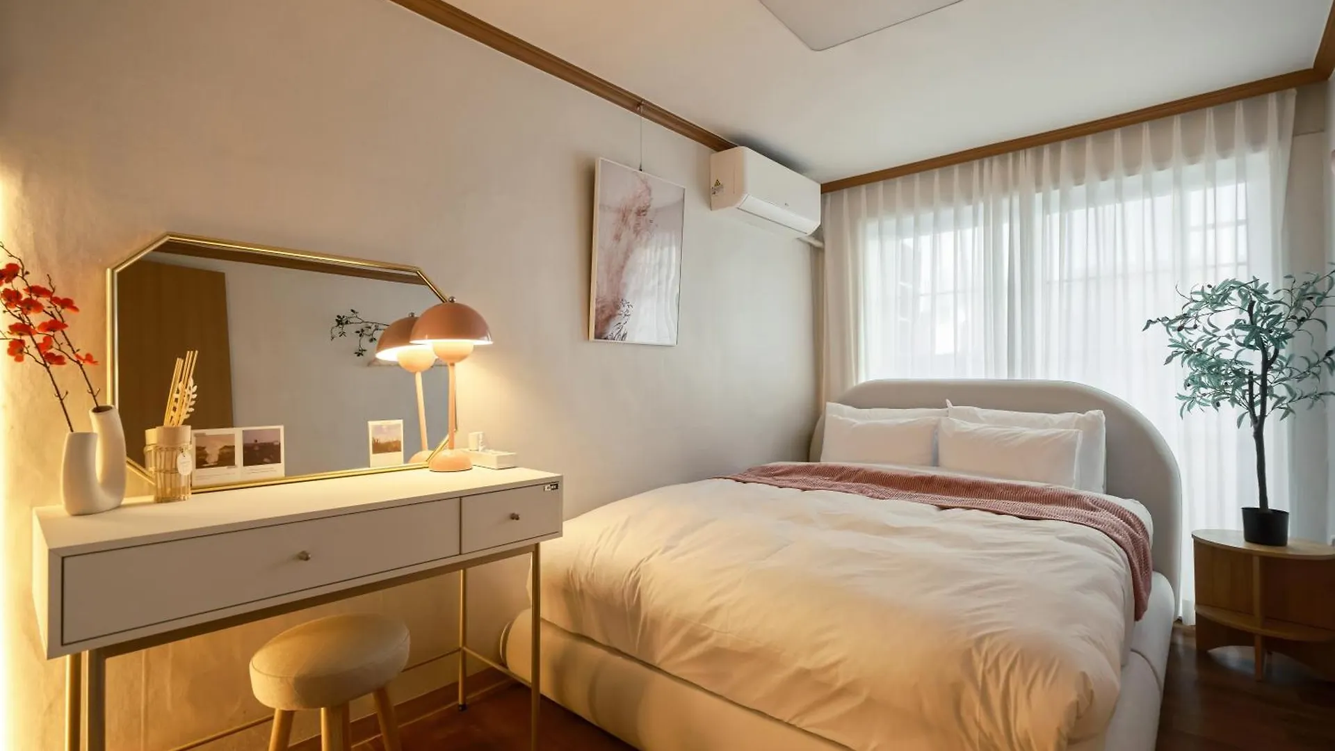 Apartment Riverest Hongdae Seoul