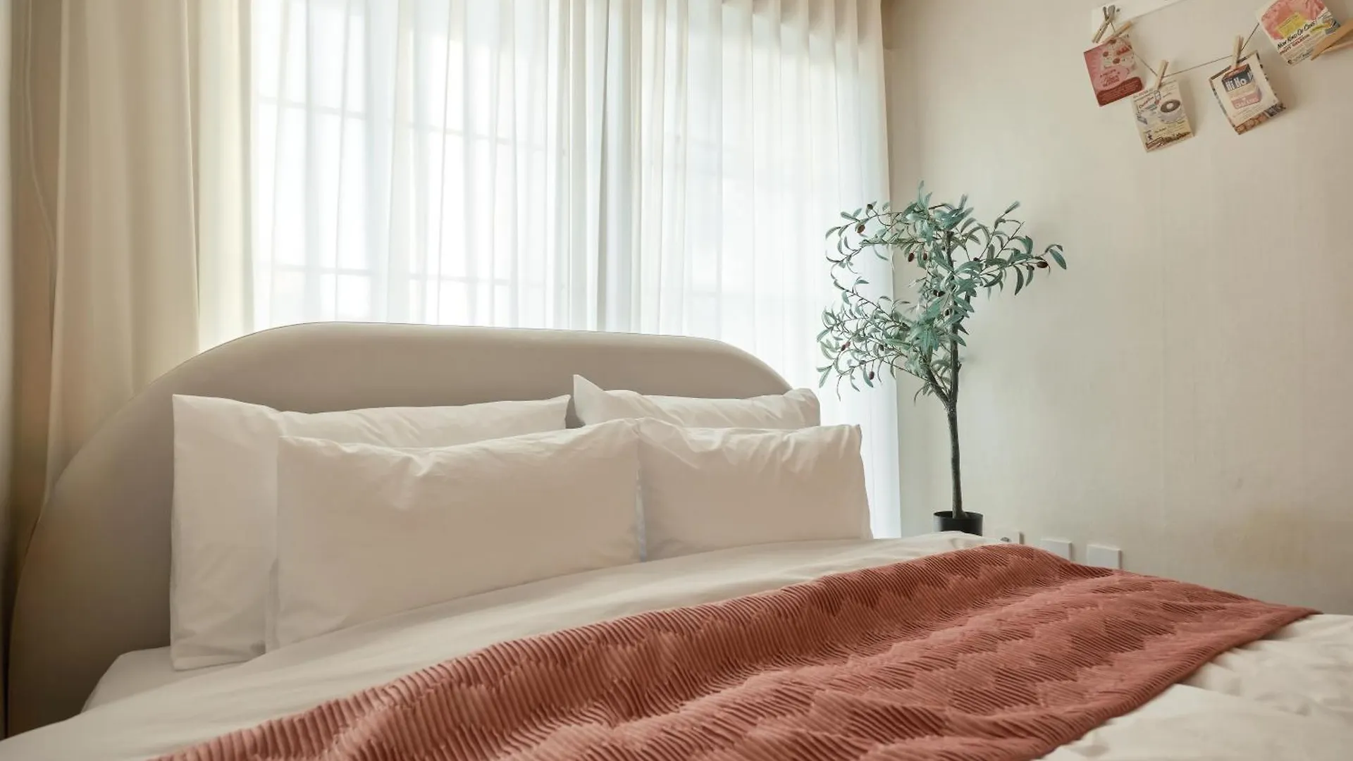 Riverest Hongdae Seoul Apartment