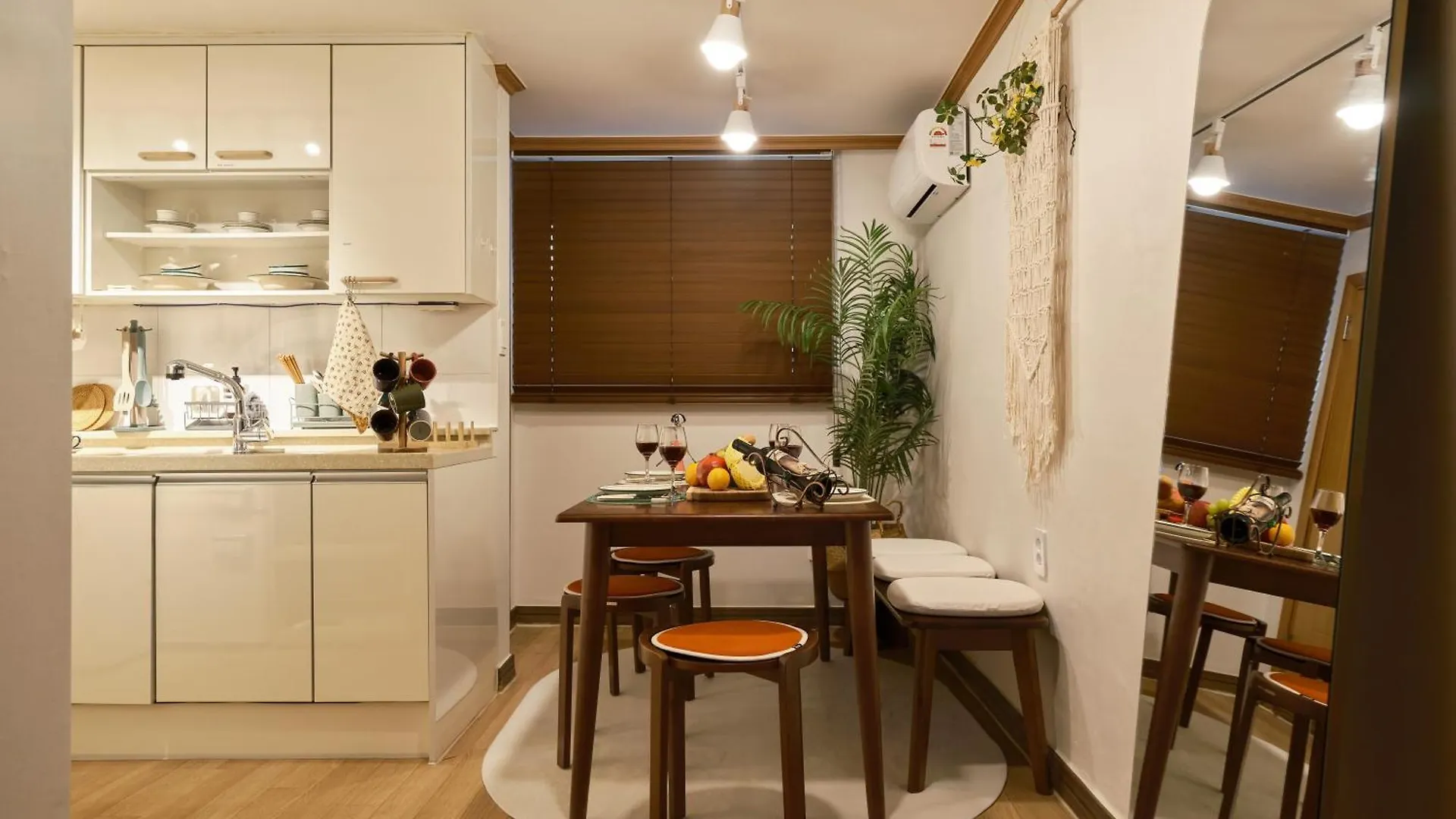 Riverest Hongdae Seoul Apartment